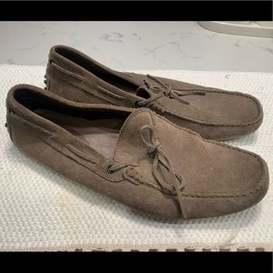 Tod’s Gommino Suede Loafers - size 10